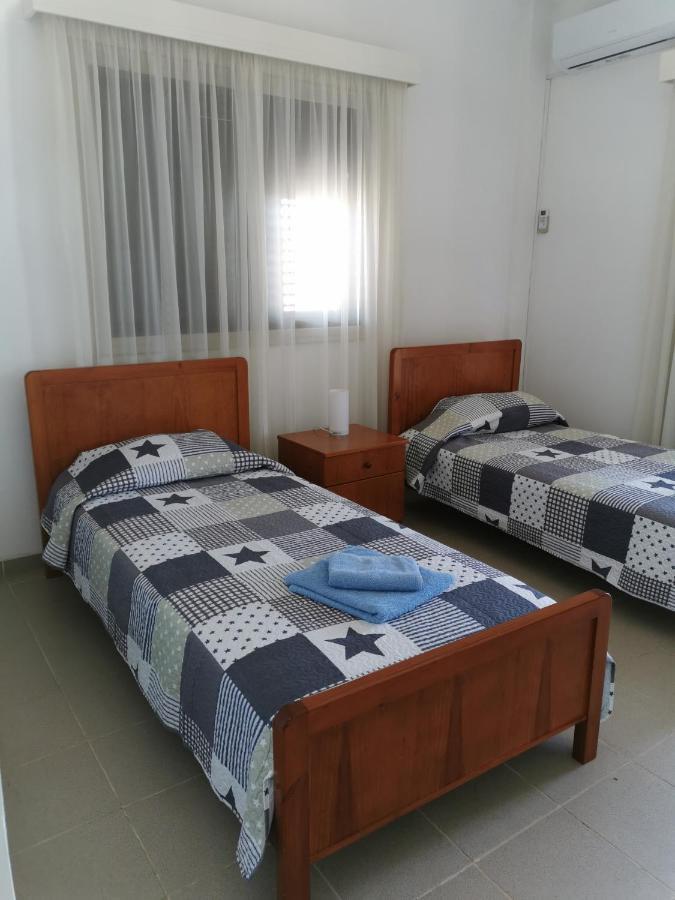 Seaclusion Vacation Villa Pomos Esterno foto