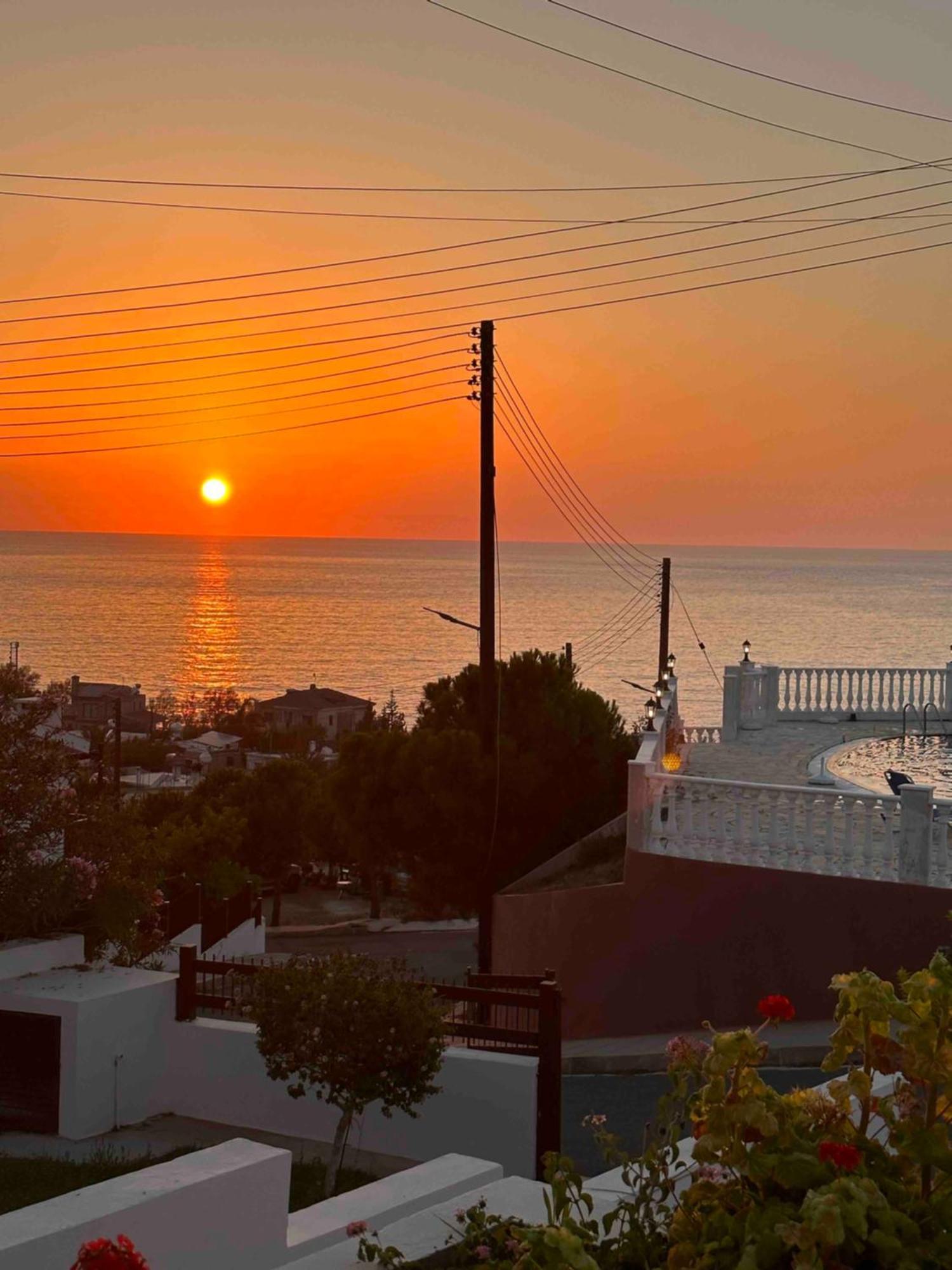 Seaclusion Vacation Villa Pomos Esterno foto