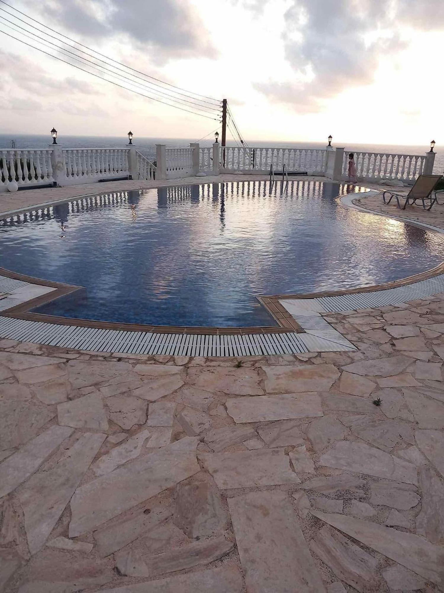 Seaclusion Vacation Villa Pomos Esterno foto